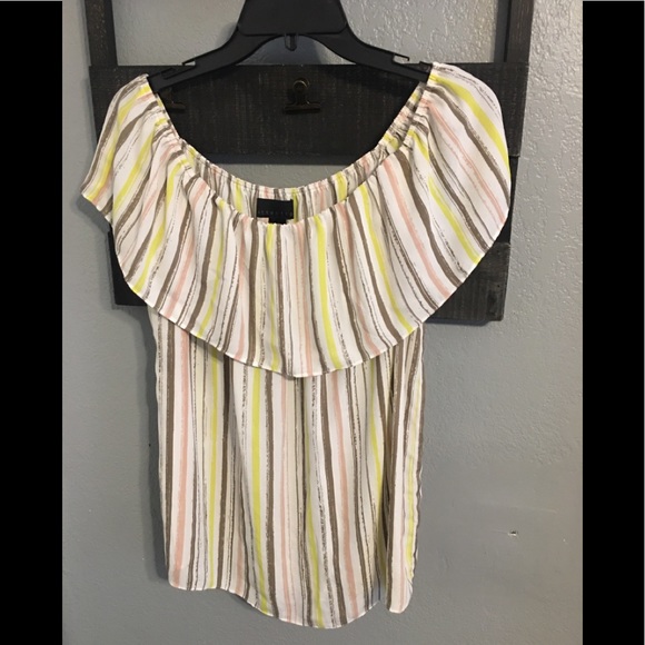 attention Tops - attention Off the Shoulder Blouse